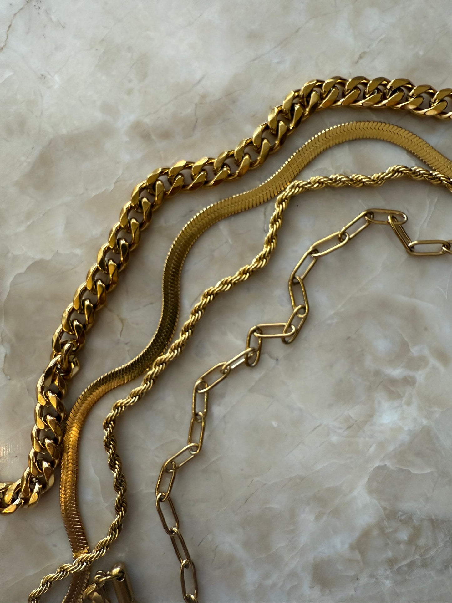 4 Piece Everyday Layering Essentials Bundle (Mood Must have!)