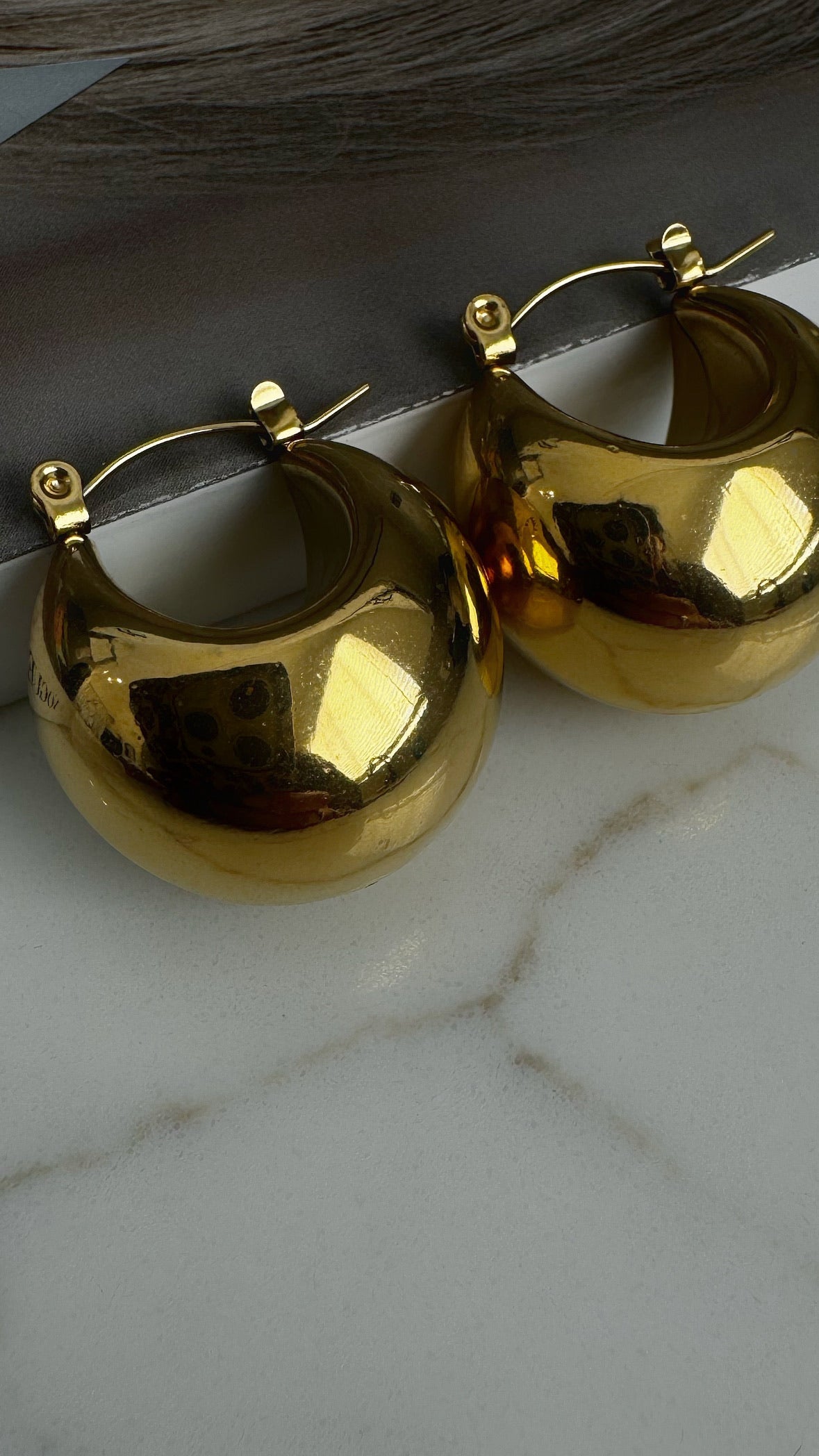 Mal Hollow Earrings