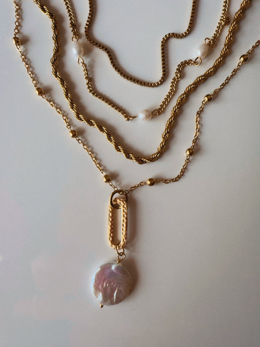 Sunlit Glow Necklace Set