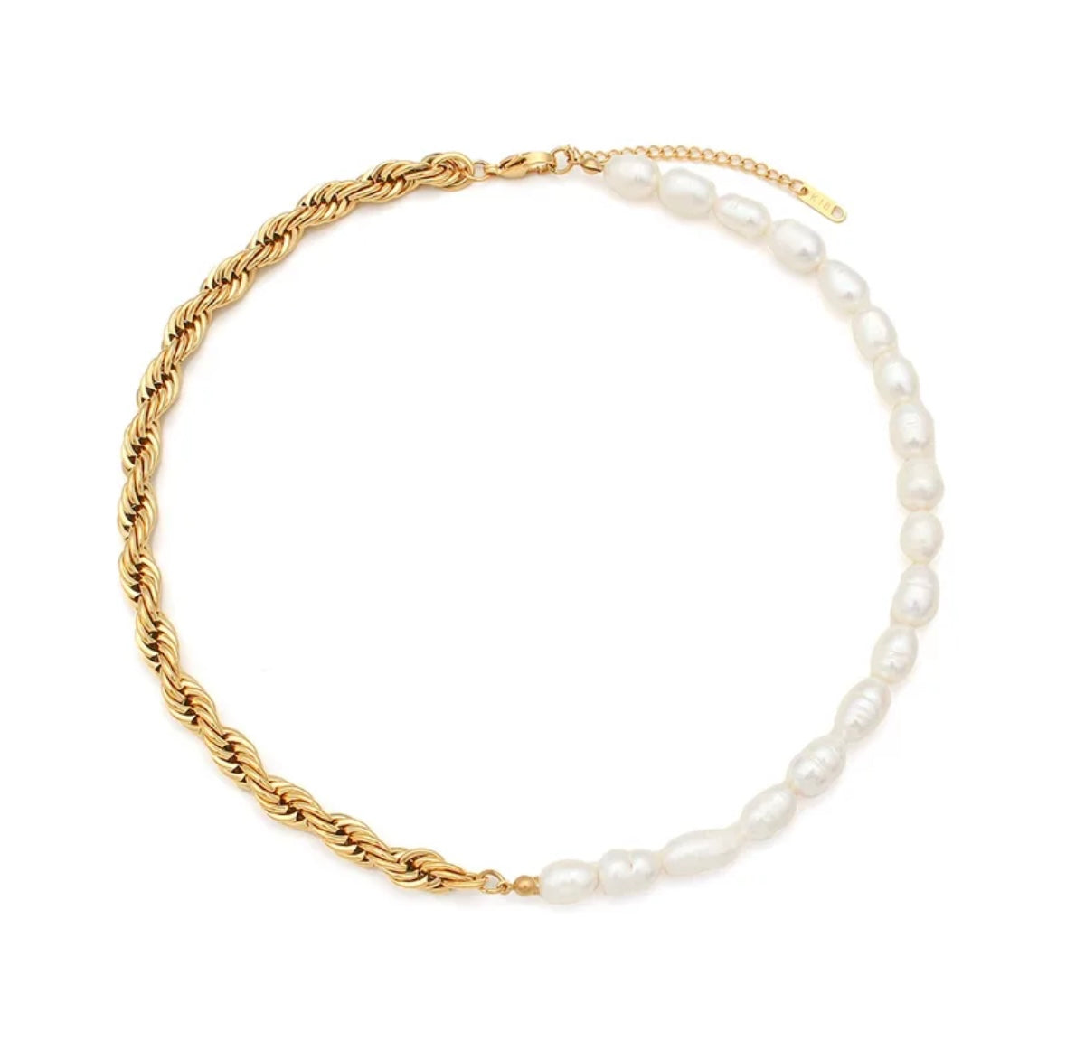Beach Club Necklace