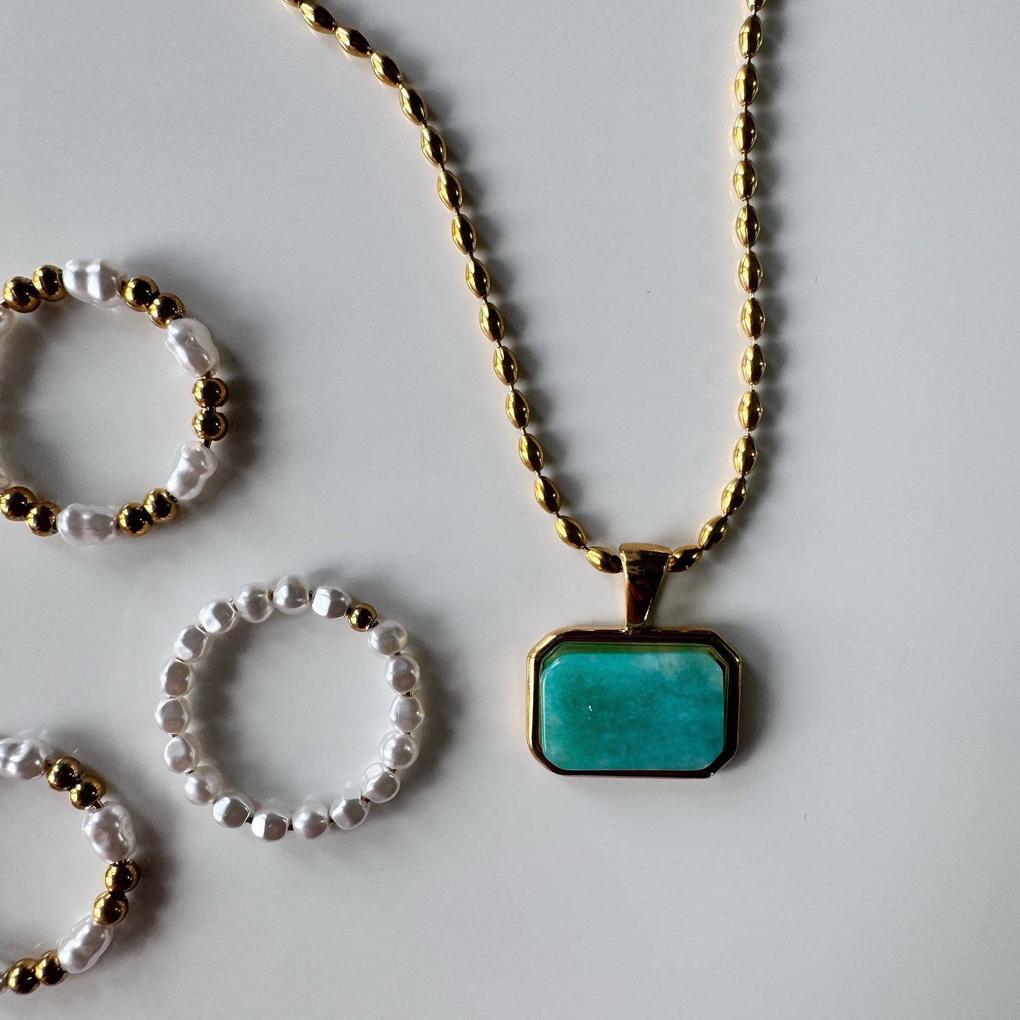 Turqs + Caicos Stone Necklace