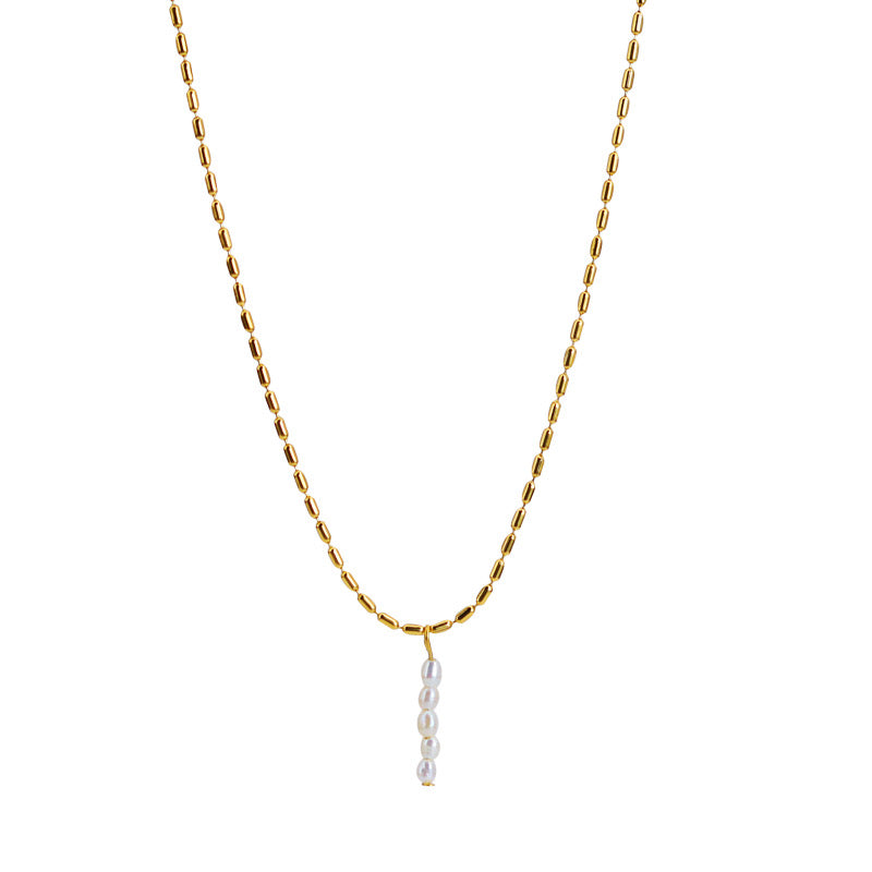 Leah Dainty Pearl Necklace