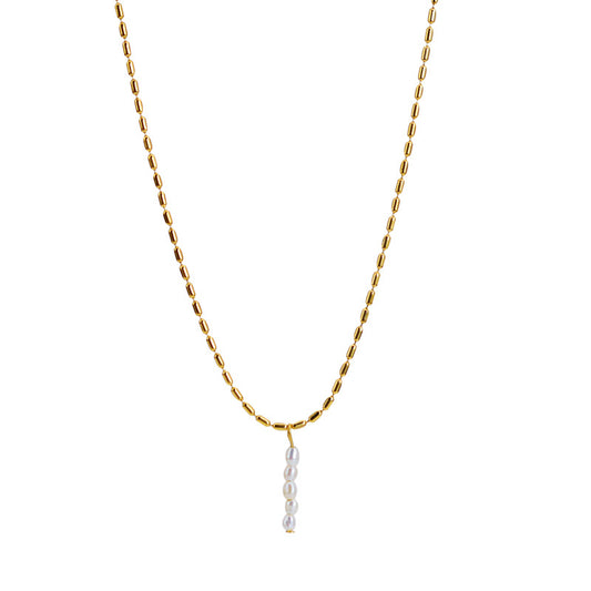 Leah Dainty Pearl Necklace