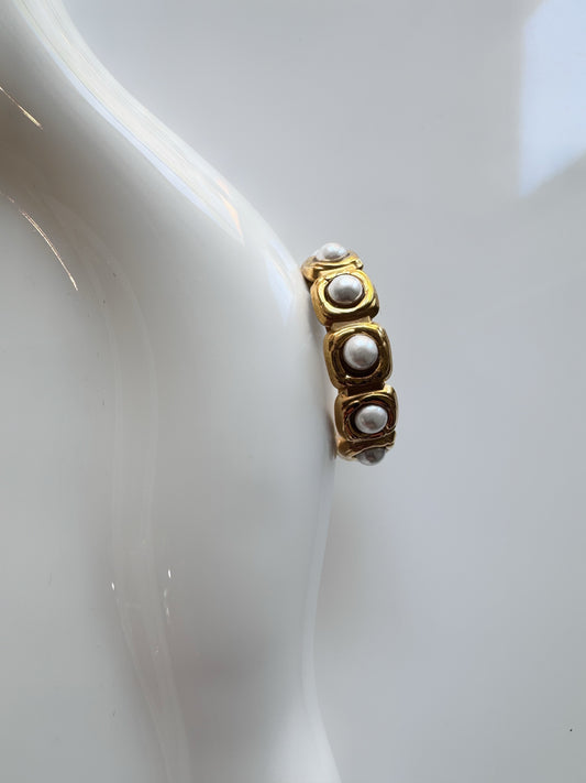 Rich Girl Pearl Adjustable Ring