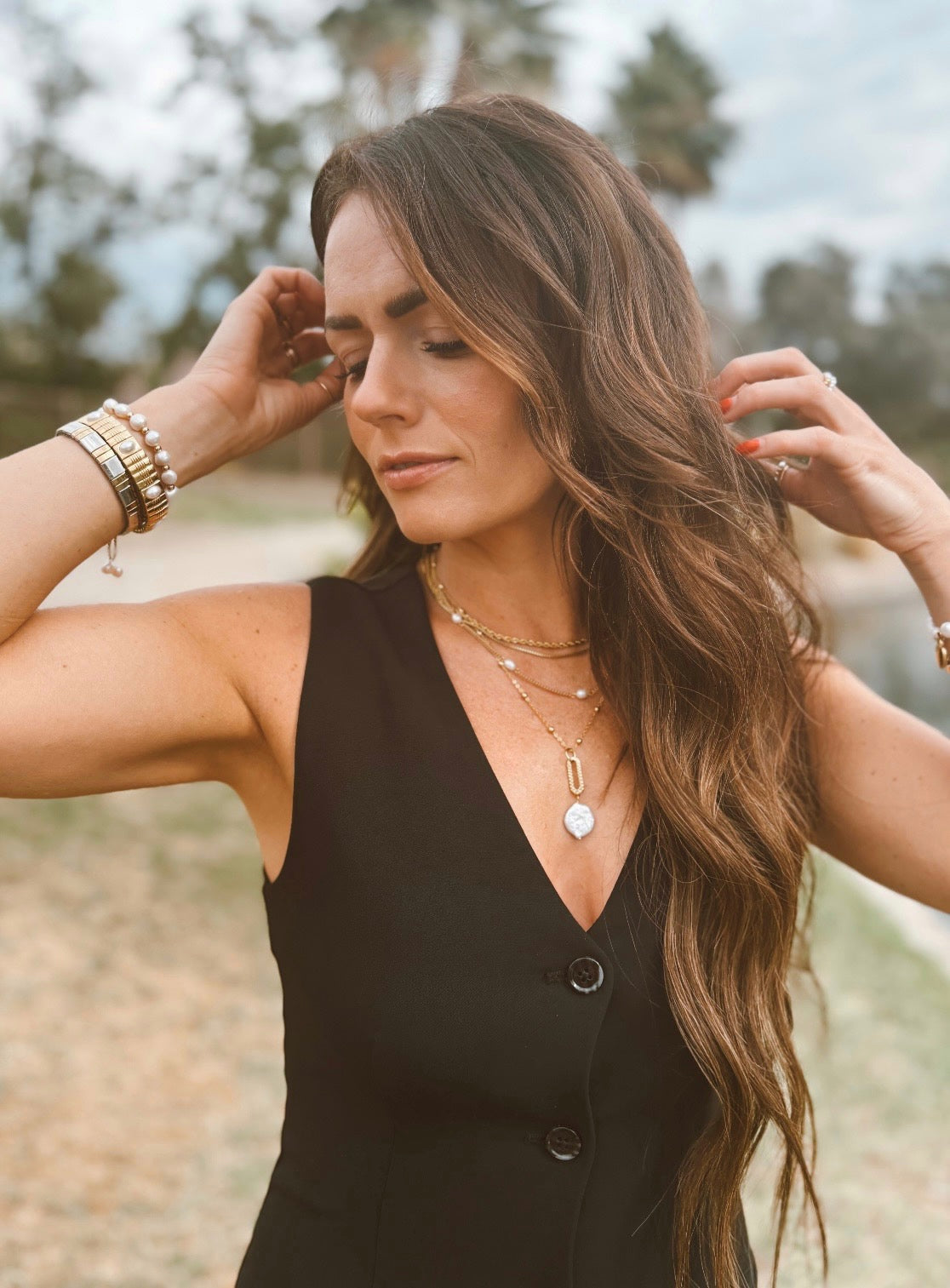 Sunlit Glow Necklace Set