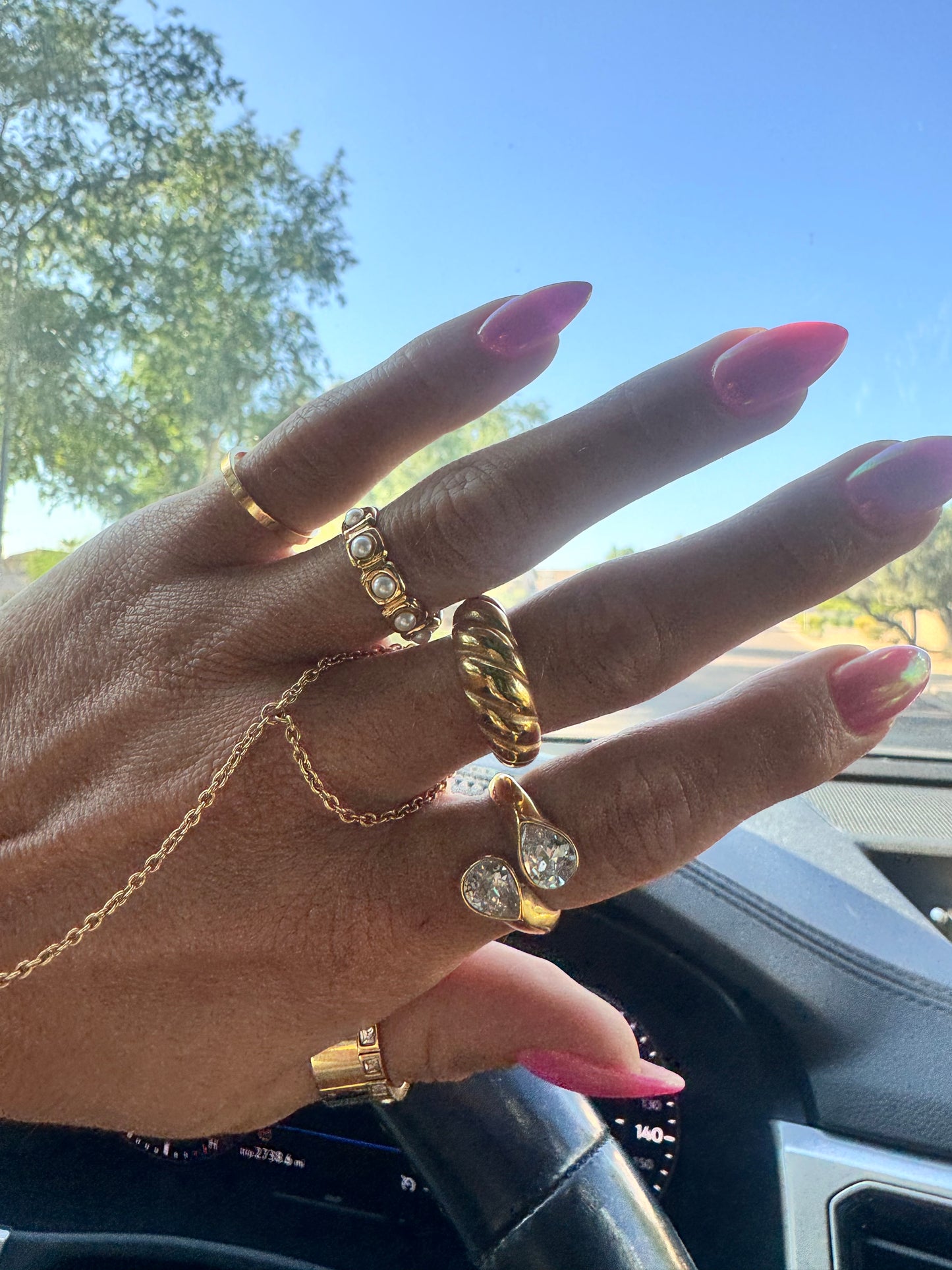 Golden Drift Handchain
