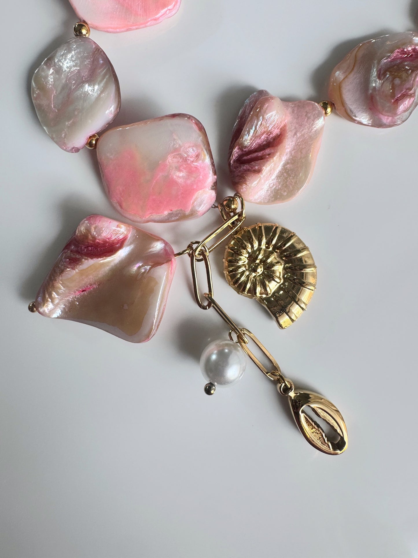 Golden Hour Glow Necklace