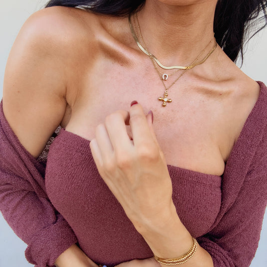 Dainty Horseshoe Necklace