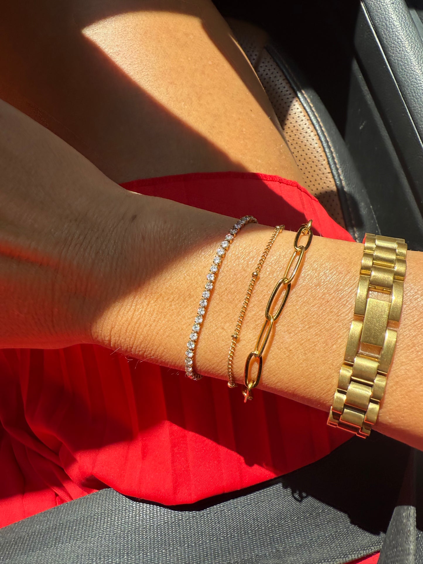 Dainty Paper Clip Bracelet