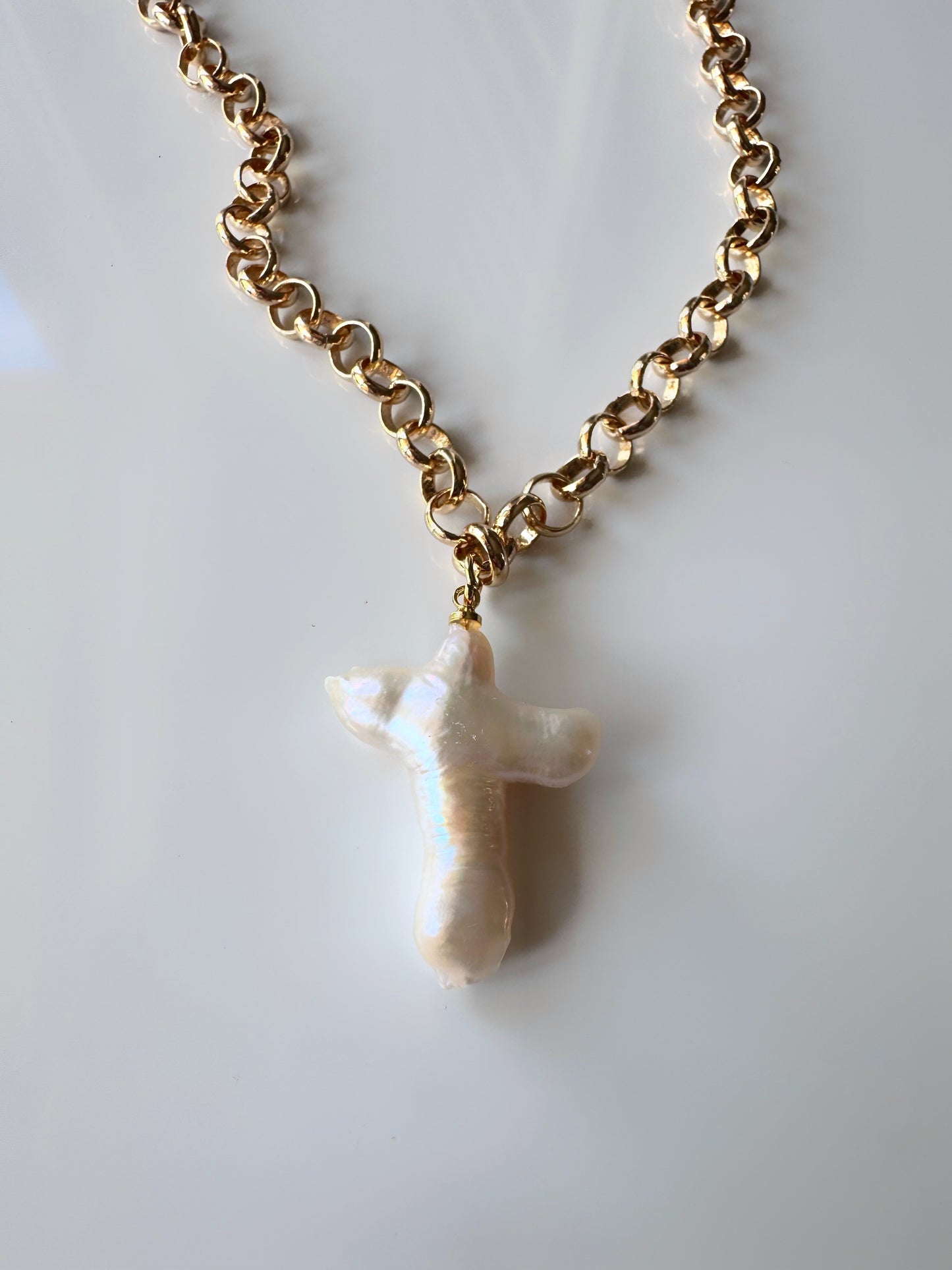 Chunky Pearl Cross