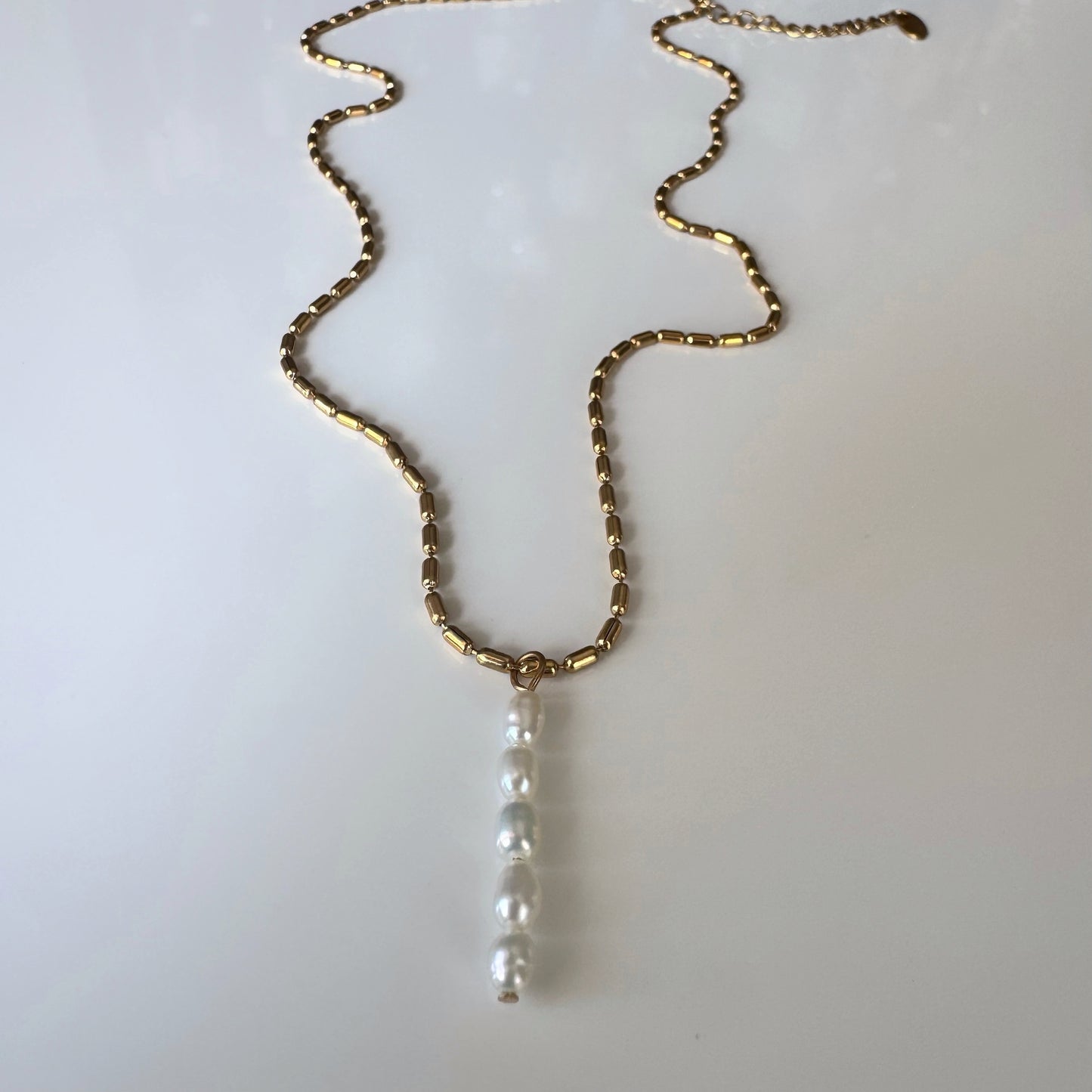 Leah Dainty Pearl Necklace
