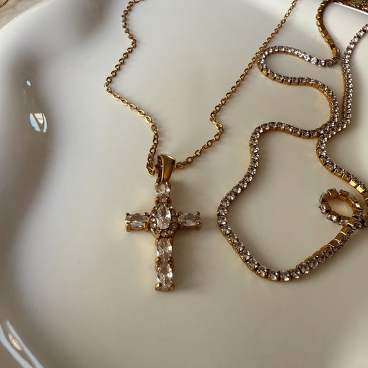 Betty Diamonds Cross