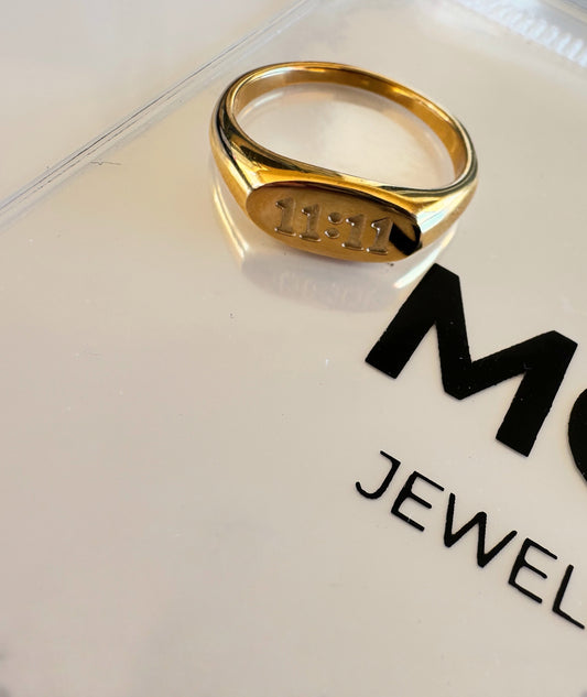 11:11 Ring