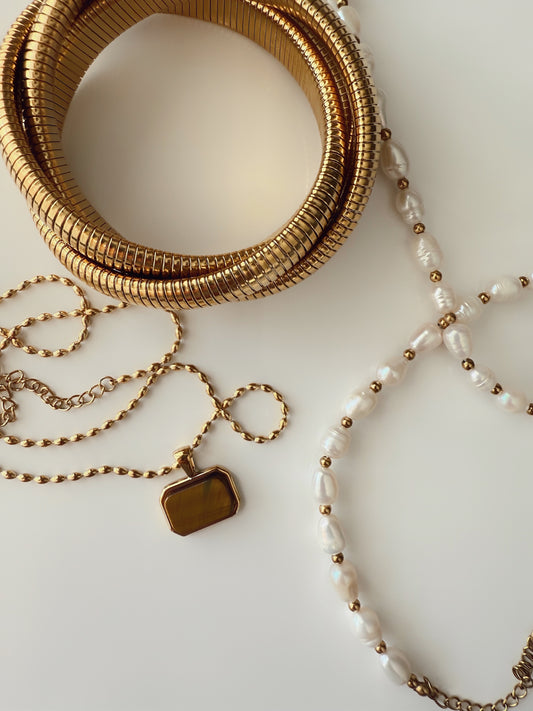 Golden Coastline Pearl Necklace