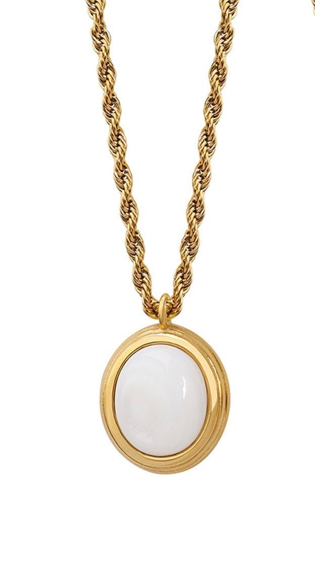 Black Pearl Pendant
