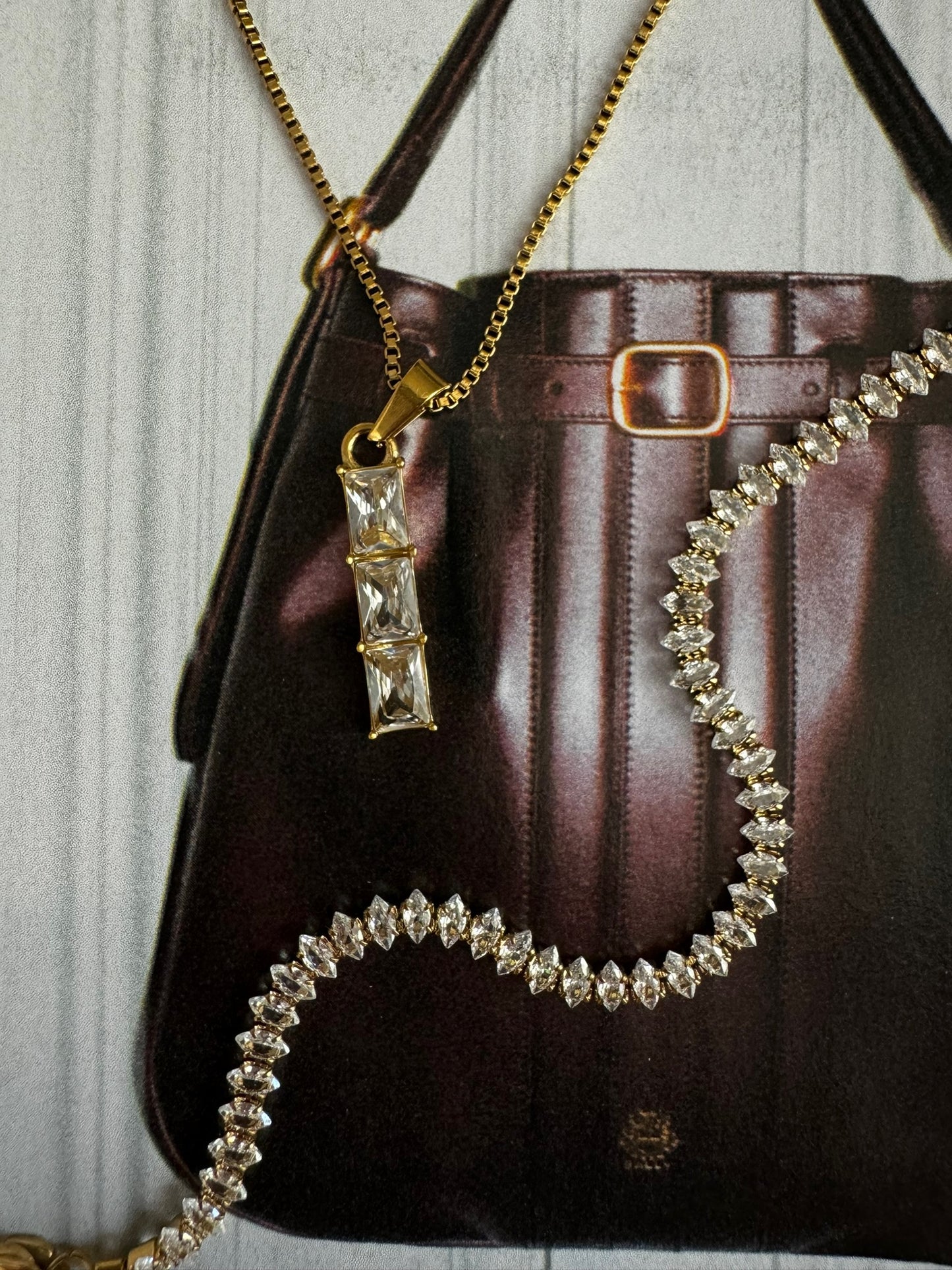 Mona Necklace