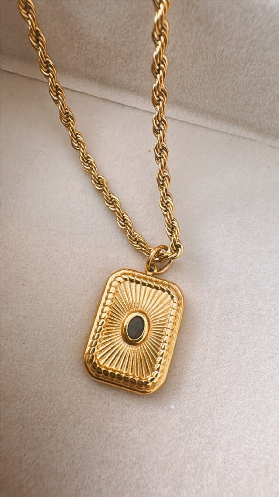 Cozzie Necklace Pendant