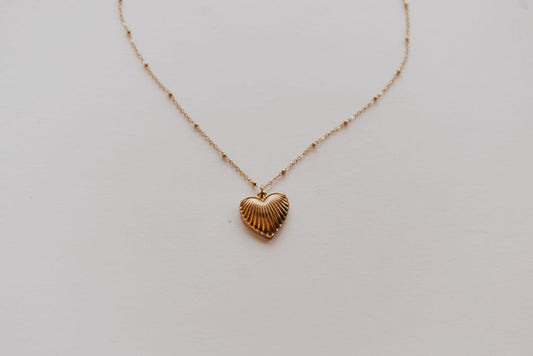 Sandy Heart Necklace