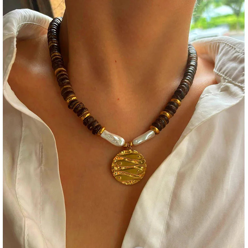 Take me to Tulum Medallion Necklace
