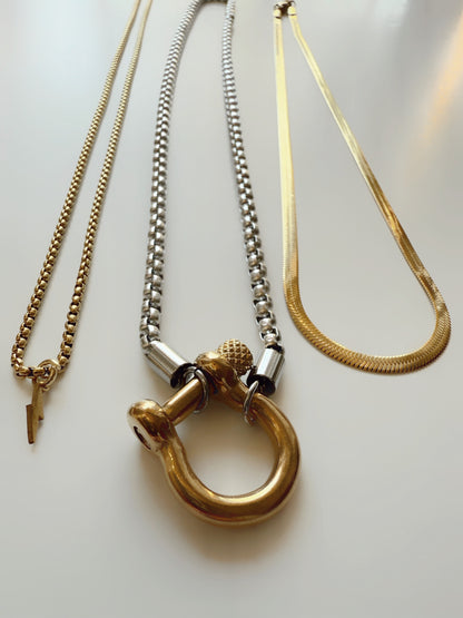 NEW! The Bolt Babe Set