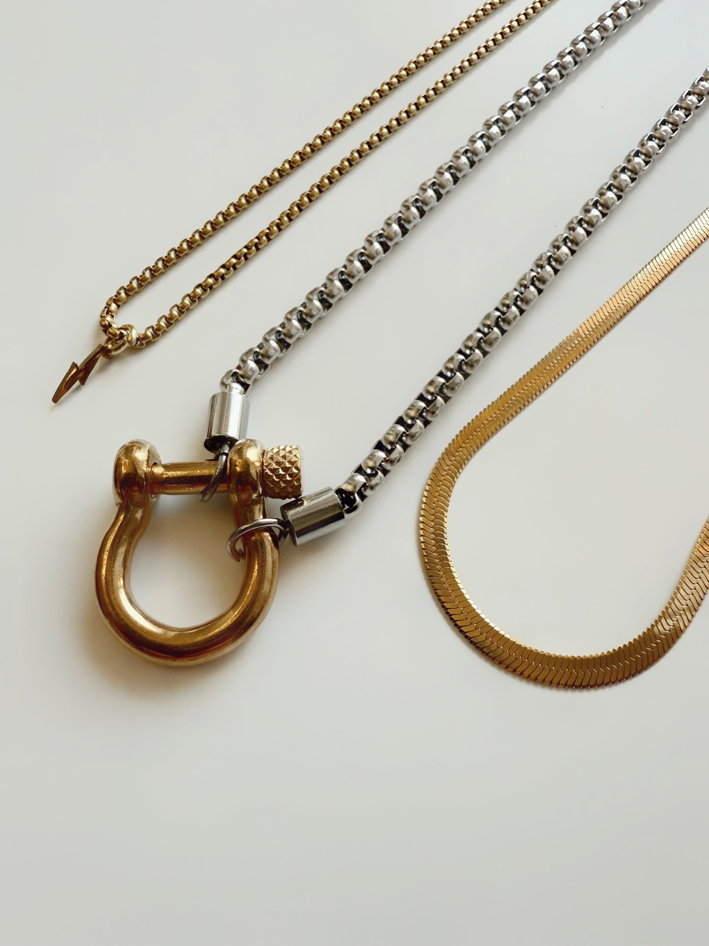 NEW! The Bolt Babe Set