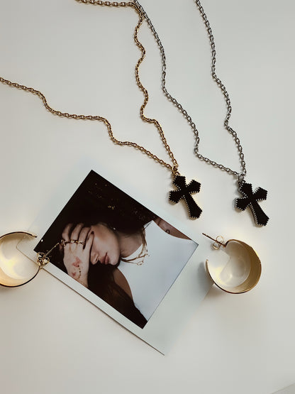 Milan Cross Necklace