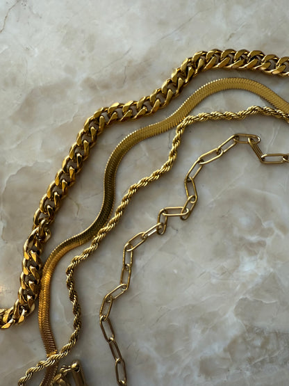 4 Piece Everyday Layering Essentials Bundle (Mood Must have!)