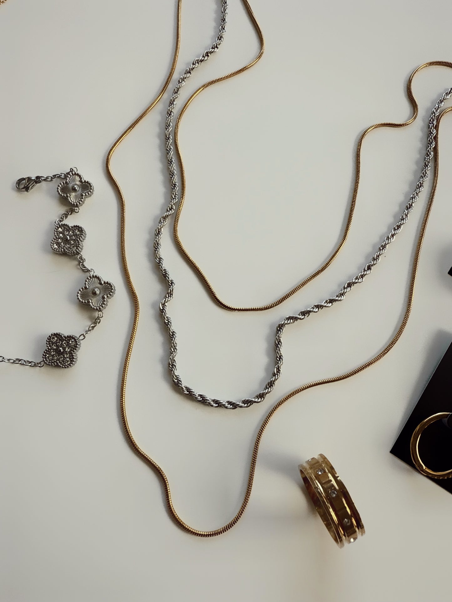 Layered Gold Pre-Stack Set