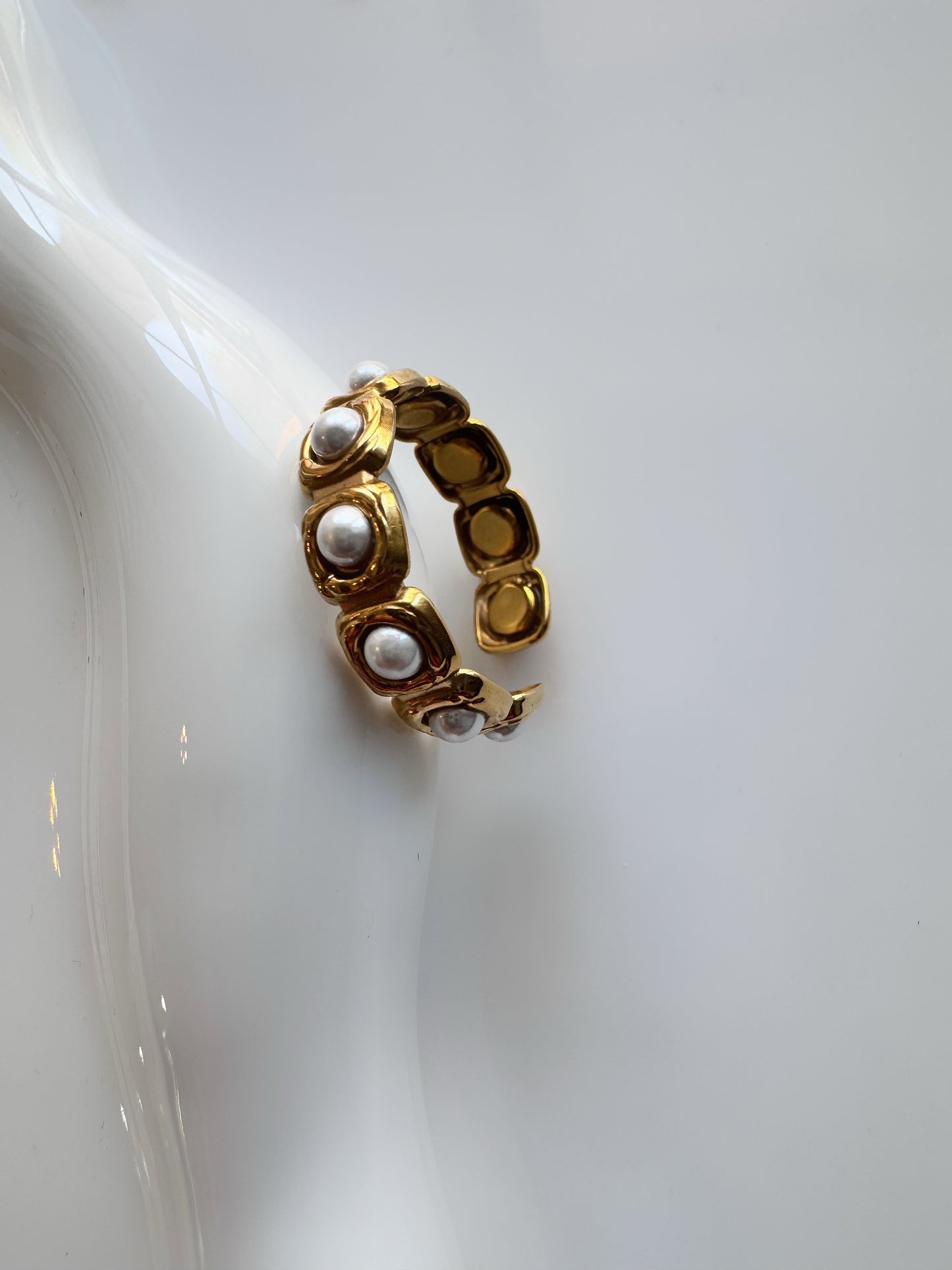 Rich Pearl Adjustable Ring