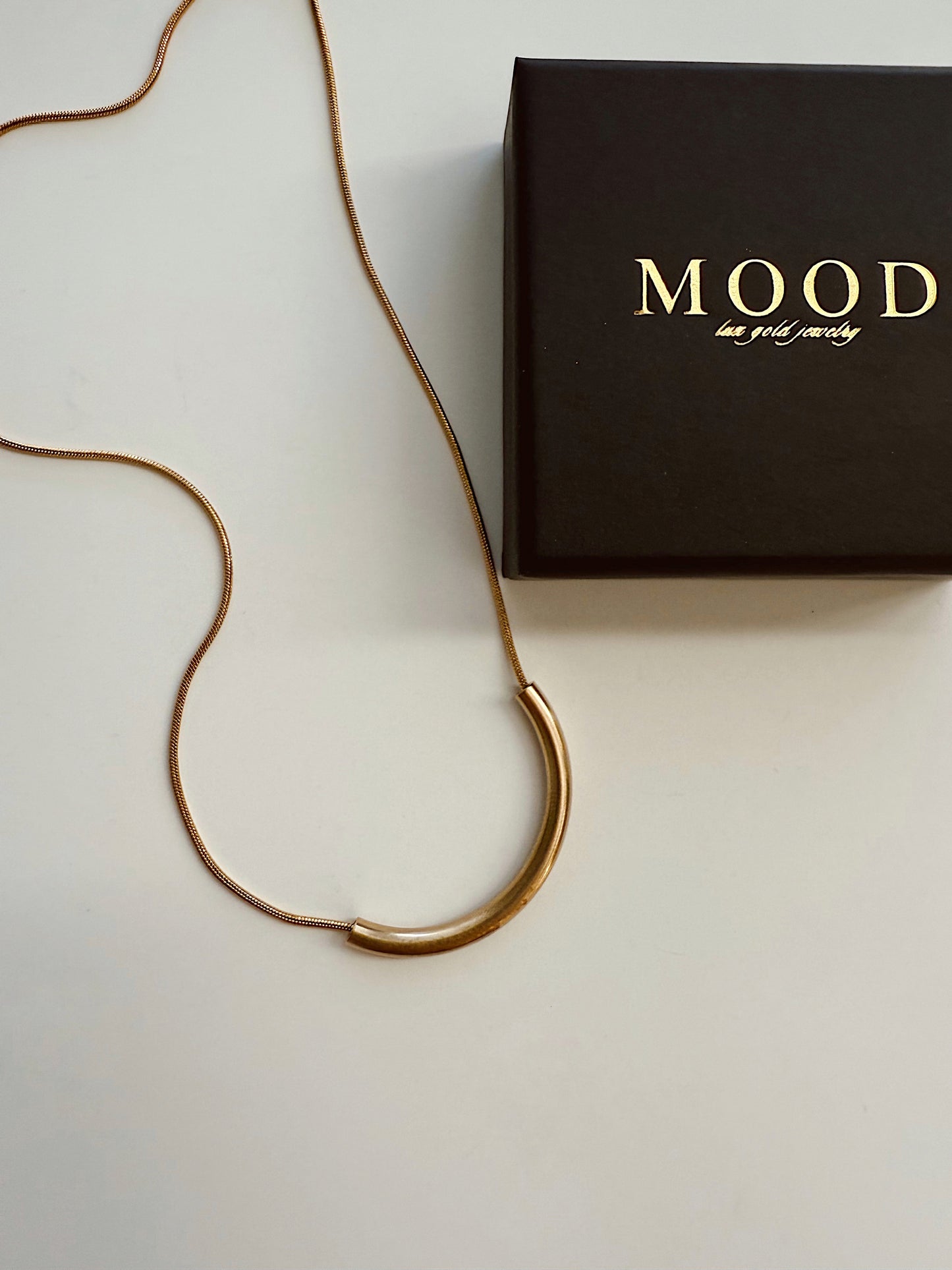 Rory Necklace Bar Pendant