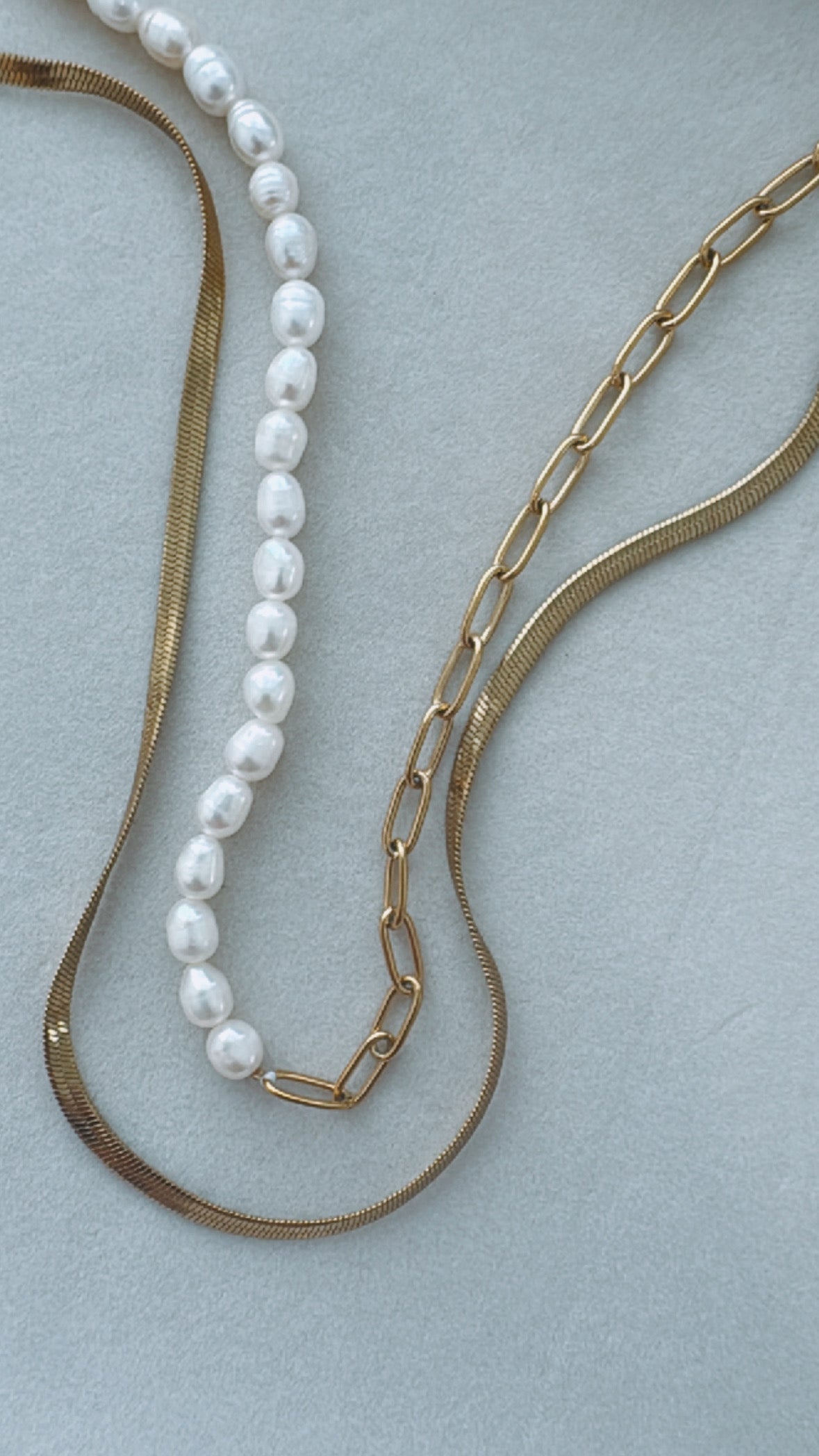 Dainty Gold Herringbone Chain