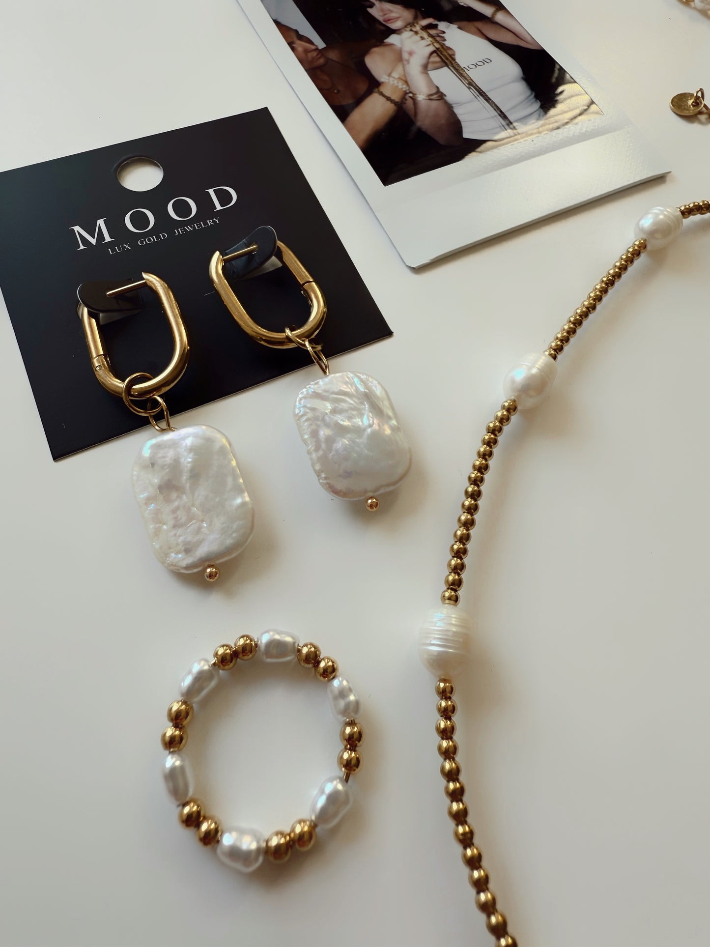 Drift Pearl Earrings