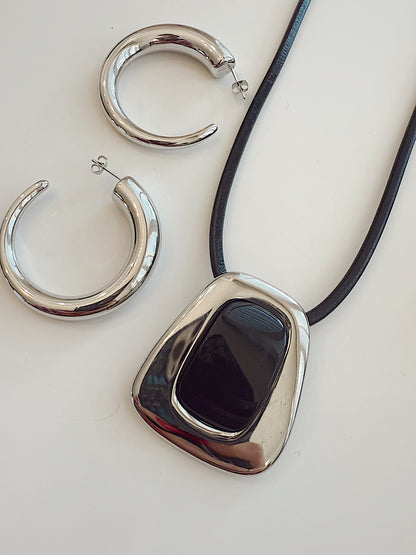 Rhett Onyx Rope Pendant Necklace