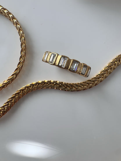 Elizabeth Ring