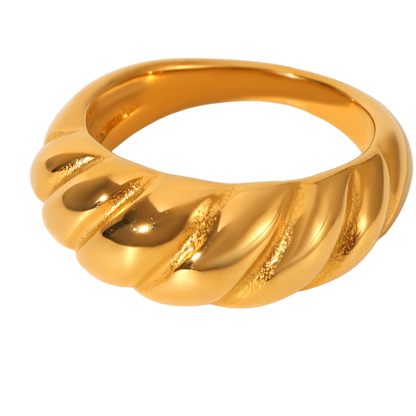 French Twist Ring