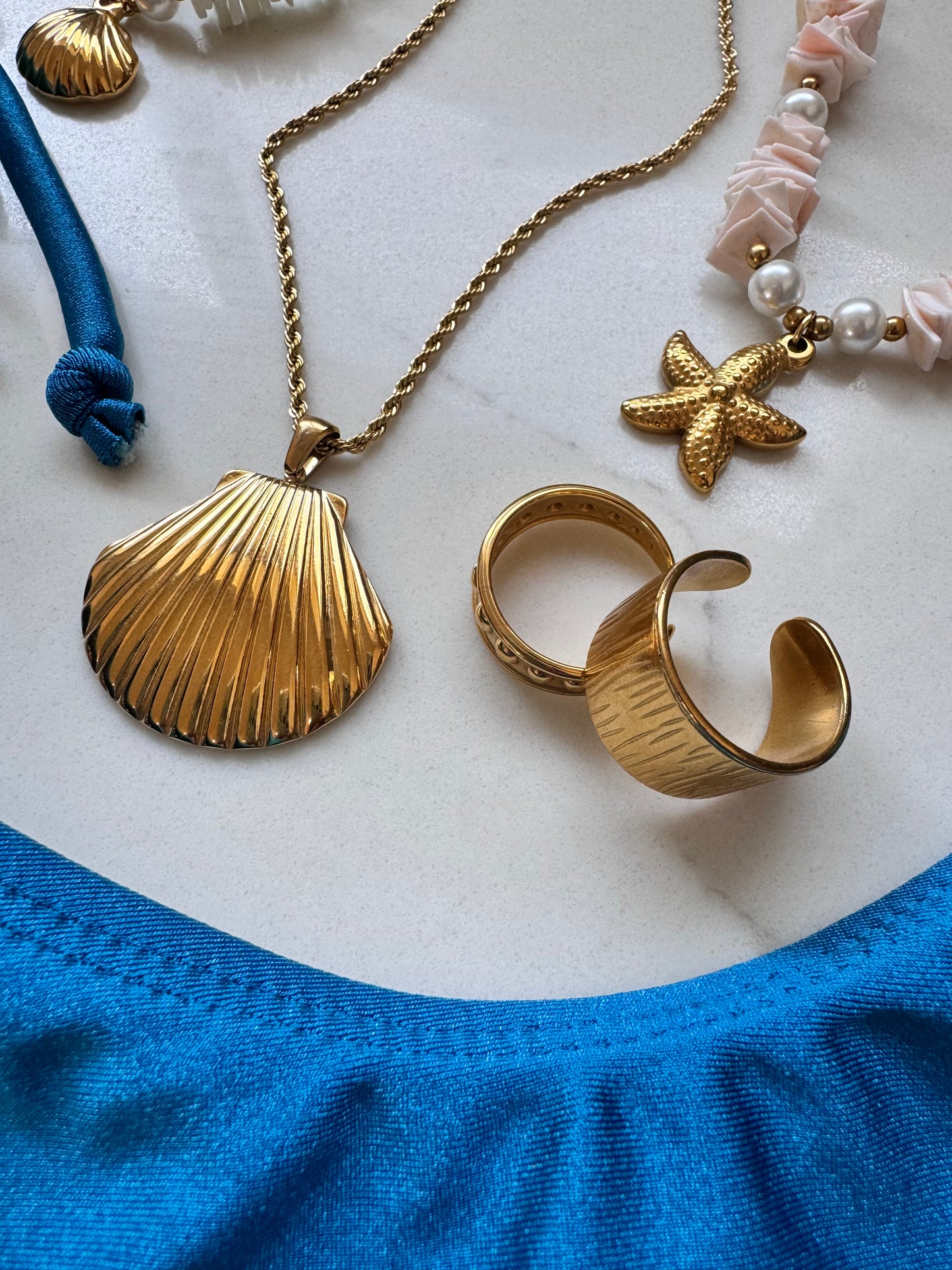 Big Beach Shells Necklace