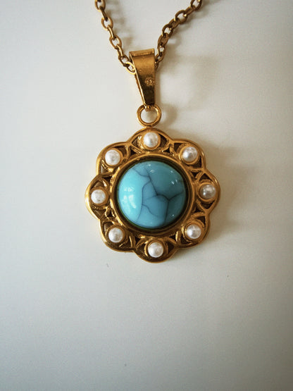 Rodeo Rose Pendant