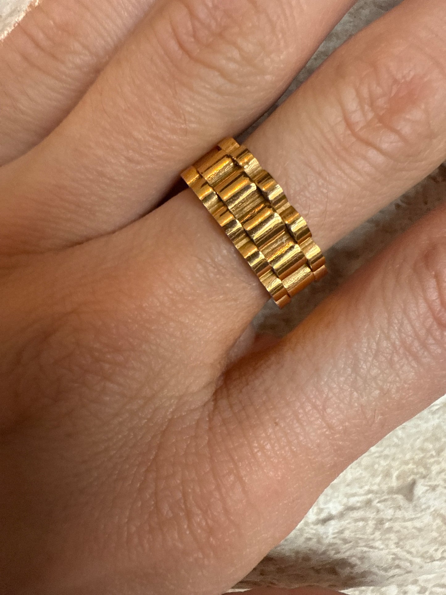 Rolex Ring