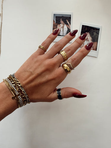 Vivian Ring