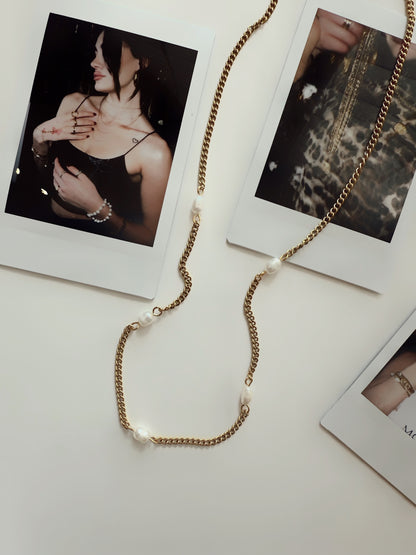 Harper Pearls Necklace