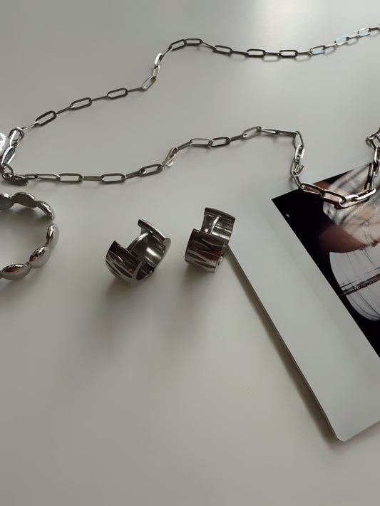 Lane Textured Huggies