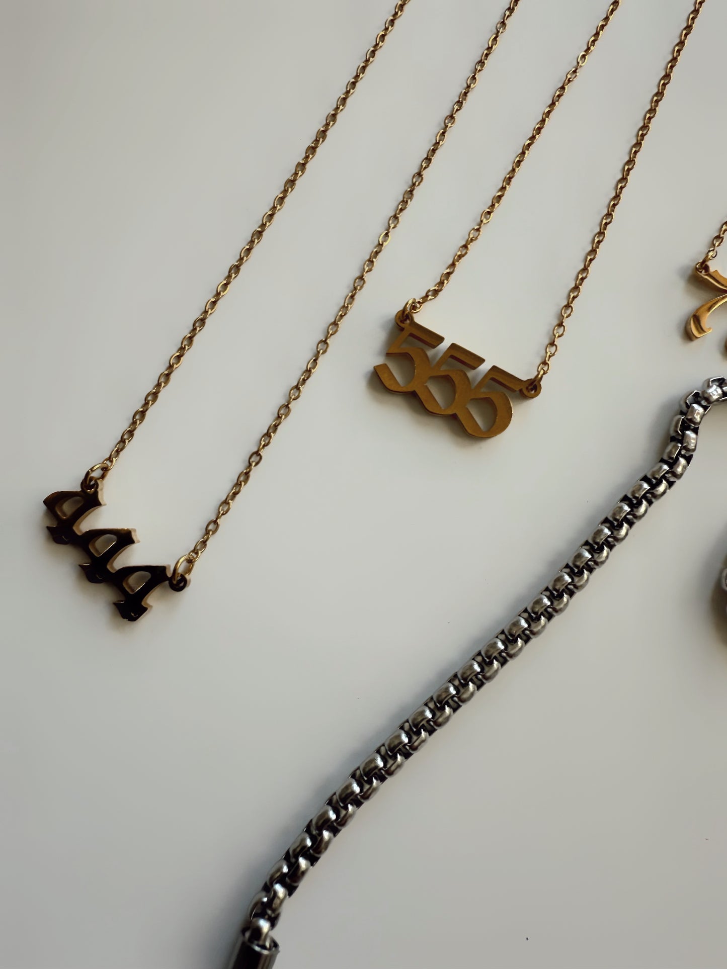 Angel Number Necklace – 18k Gold Plated, Waterproof, Tarnish-Free, Hypoallergenic Jewelry