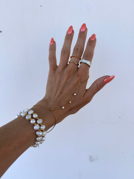 Cala Pearl Charm Bracelet