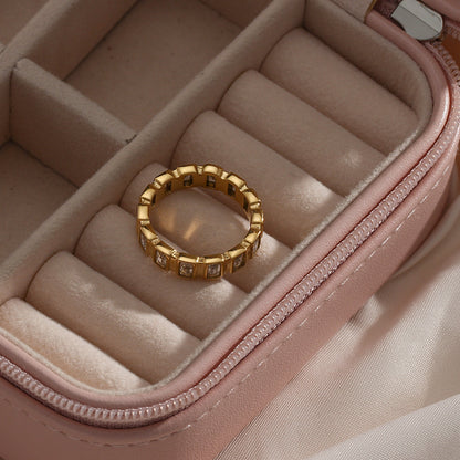 Elizabeth Ring