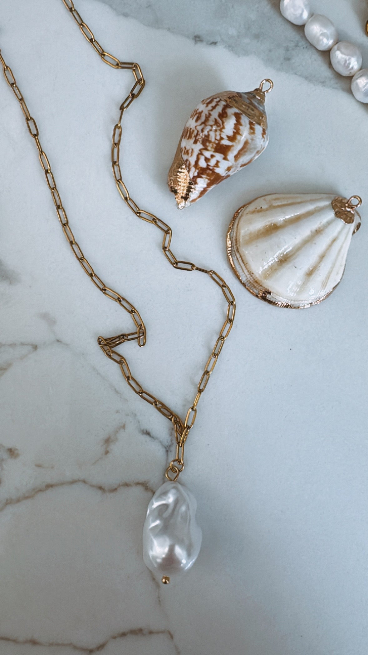 Coastal Pearls Necklace