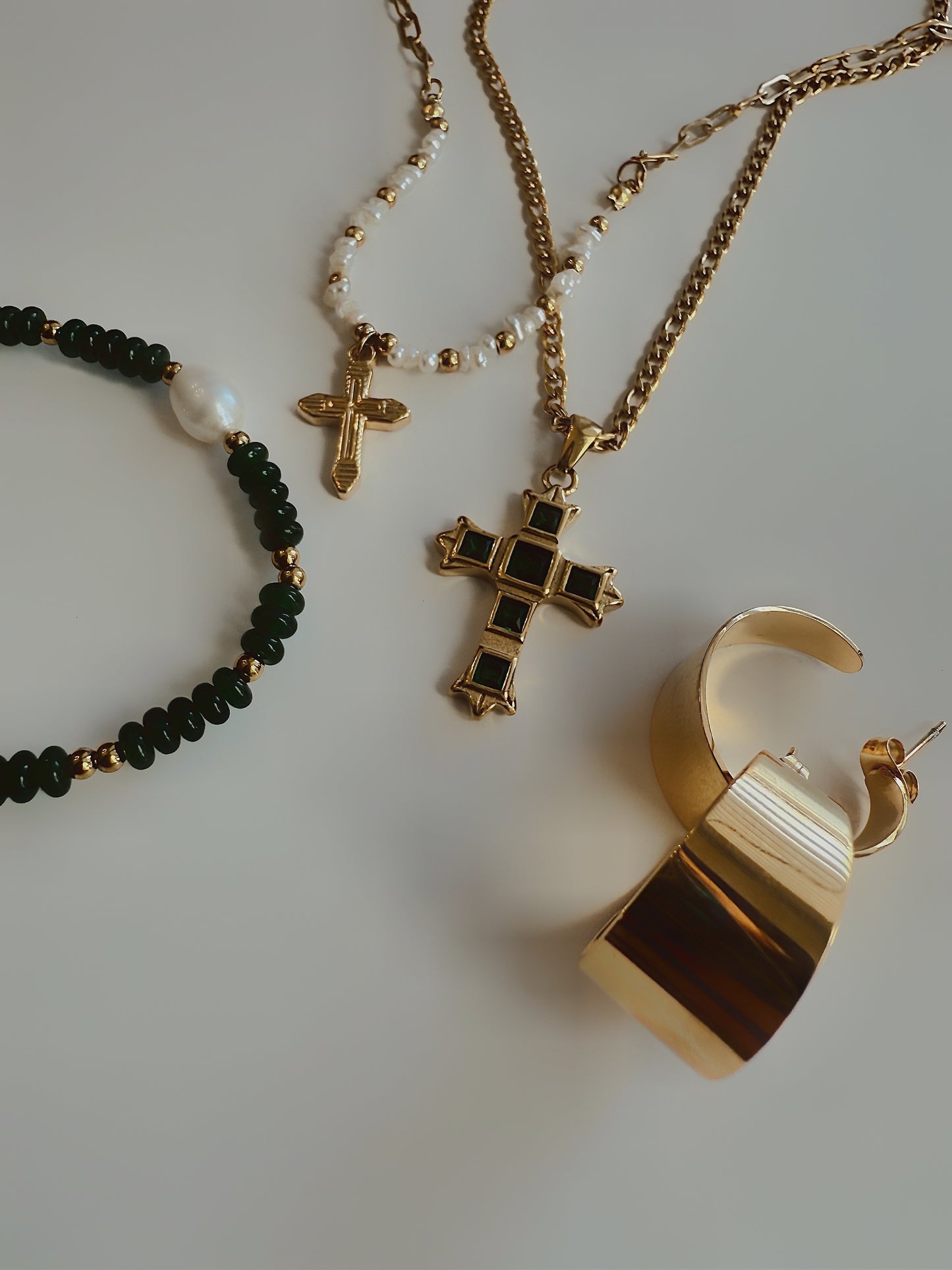 Amelia Emerald Cross