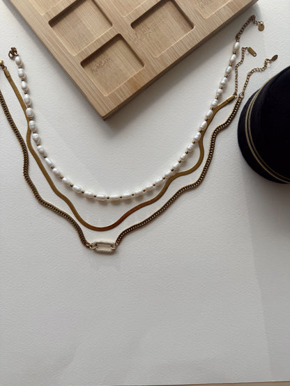 For the Booked + Busy Mom 3 Piece Set