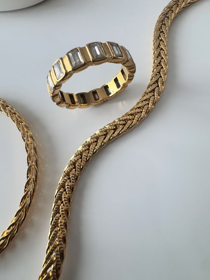 Elizabeth Ring