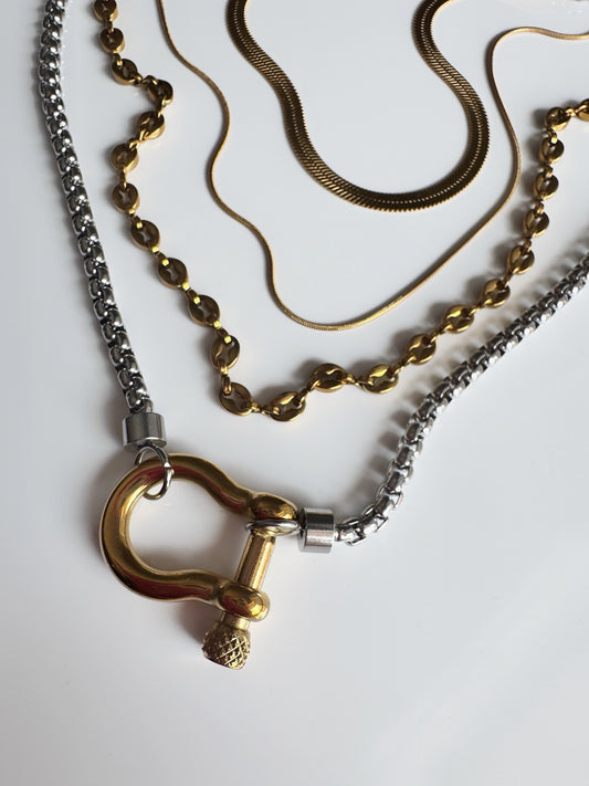 Signature Stack Necklace Set