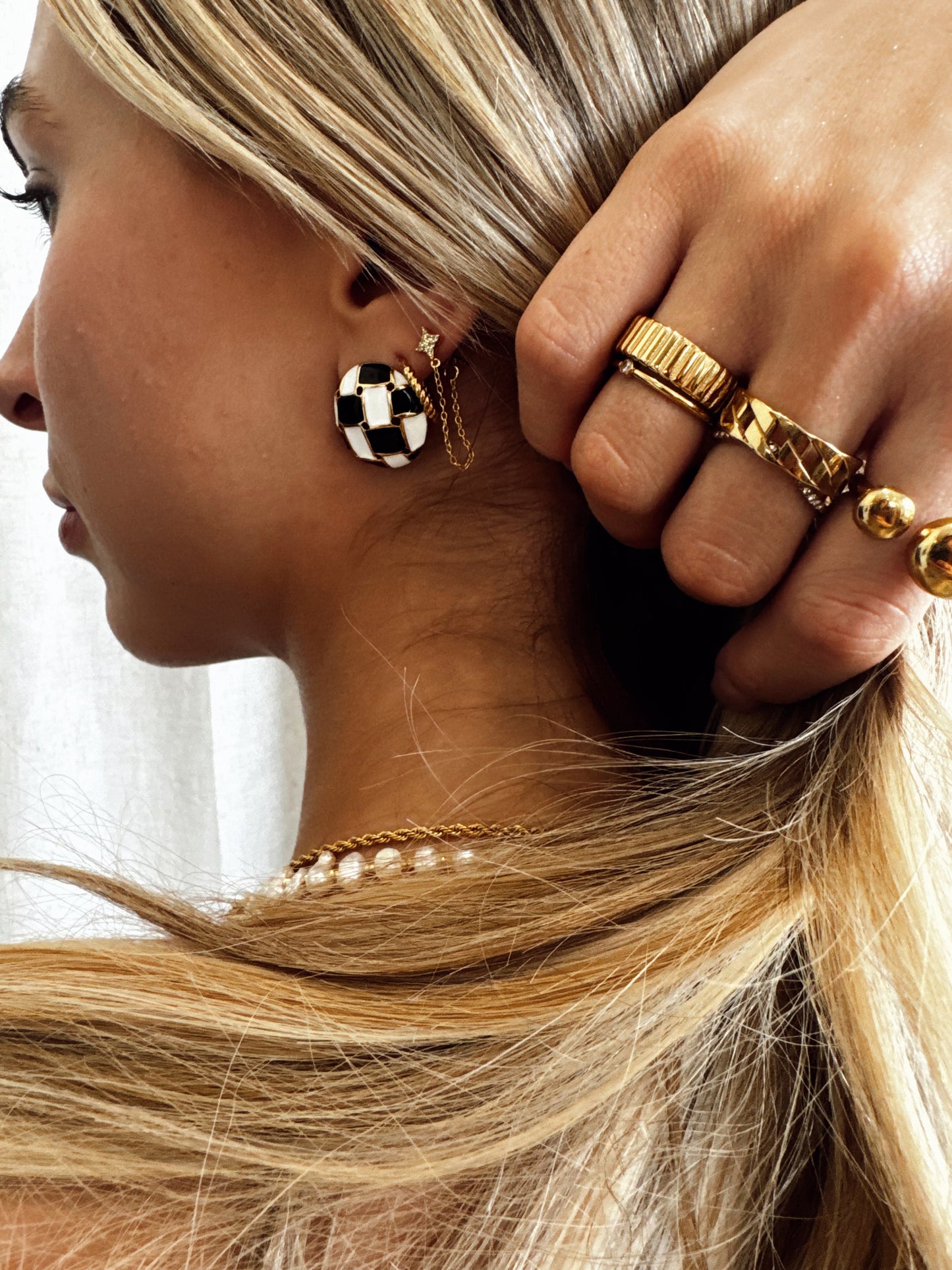 Black + White Studs